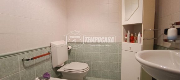 3-salle Appartement à Bergamo, Italy No. 238222 11