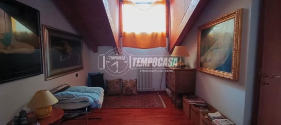 3-salle Appartement à Bergamo, Italy No. 238222 13
