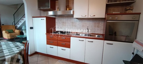 3-salle Appartement à Bergamo, Italy No. 238222 7
