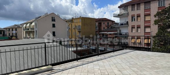 2 bedrooms Apartment in Albisola Superiore, Italy No. 351183 7