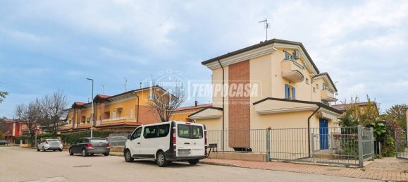 2 bedrooms Apartment in Misano Adriatico, Italy No. 193730 28