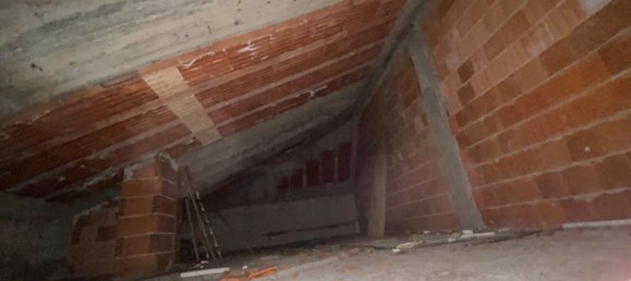 Apartamento de 4 habitaciónes en Bernareggio, Italy No. 7704 8