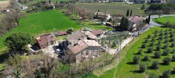 Дом с 1 спальней в Монте Кастелло ди Вибио, Италия № 293834 12