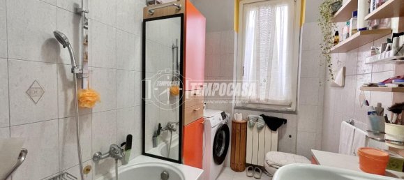 Квартира с 2 комнатами в Калько, Италия № 130827 20