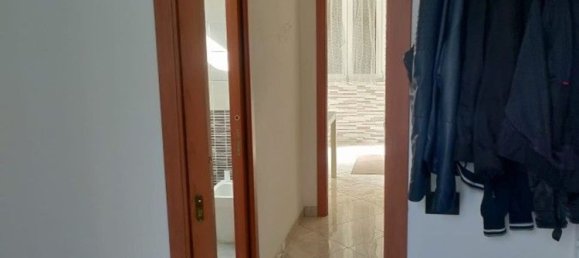 Квартира с 3 комнатами в Реджо Эмилия, Италия № 7419 7