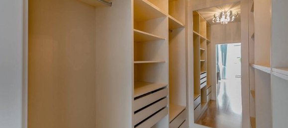 4 bedrooms Villa in Herceg Novi, Montenegro No. 343 9