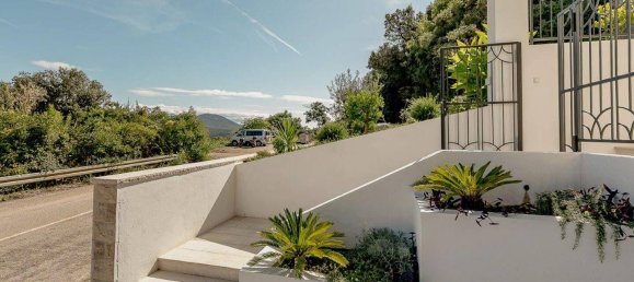 4 bedrooms Villa in Herceg Novi, Montenegro No. 343 18