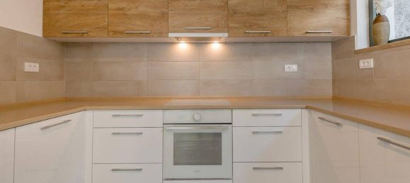 4 bedrooms Villa in Herceg Novi, Montenegro No. 343 2