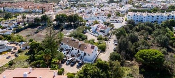 2 bedrooms House in Luz, Portugal No. 131434 2