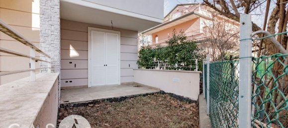 3 bedrooms House in Cesena, Italy No. 95636 3