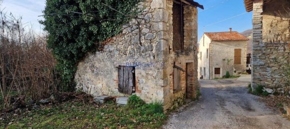 3 bedrooms House in Marostica, Italy No. 106671 6