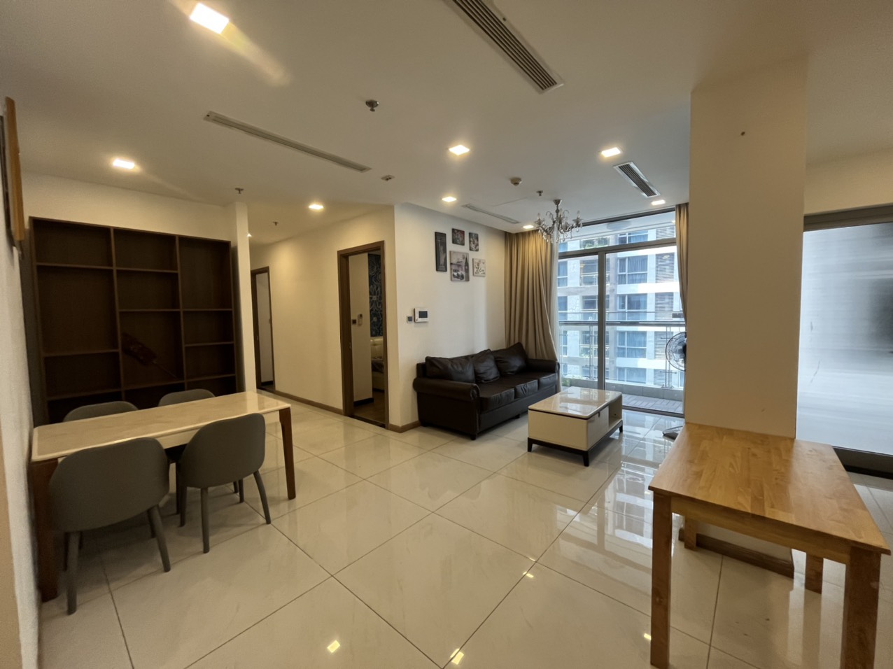 3 bedrooms Condo in Binh Thanh, Vietnam No. 13422