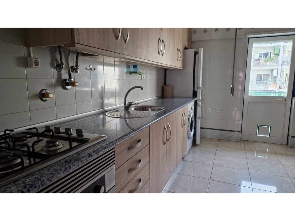 2 bedrooms Apartment in Setubal, Portugal No. 205437