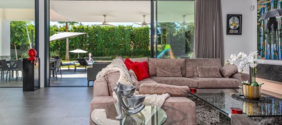 4 chambres Villa à Estepona, Spain No. 119705 19