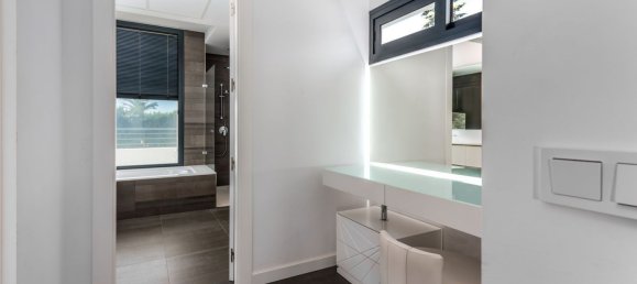 4 chambres Villa à Estepona, Spain No. 119705 36