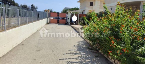 Вилла с 3 спальнями в Трани, Италия № 346948 5