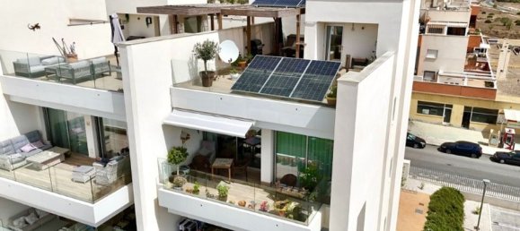 2 bedrooms Penthouse in Alicante, Spain No. 176260 3