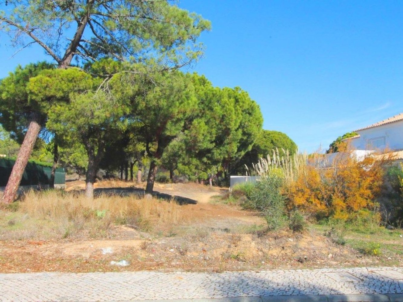 600m² Land in Almancil, Portugal No. 107412