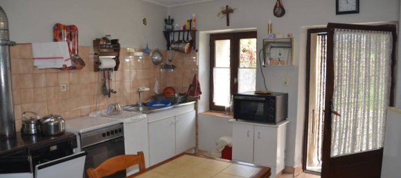 Casa de 3 dormitorios en Gluiras, France No. 204481 6