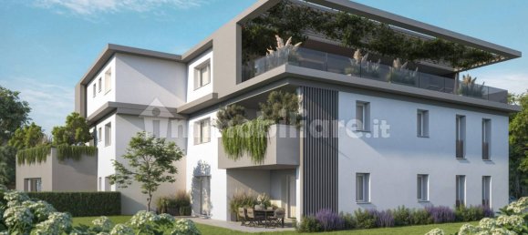 3 Schlafzimmer Wohnung in Costabissara, Italy, Nr. 102751 2