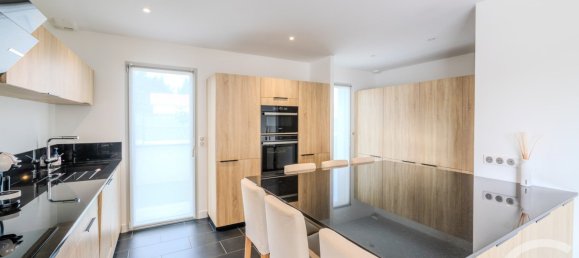 5 bedrooms Villa in Saint-Geours-de-Maremne, France No. 279485 12