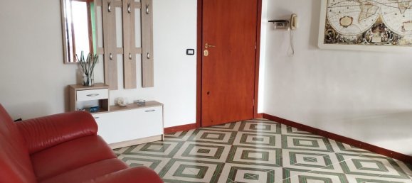 9-salle Appartement à Sessa Aurunca, Italy No. 84175 22