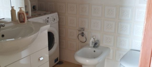 9-salle Appartement à Sessa Aurunca, Italy No. 84175 8