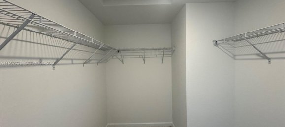 3 bedrooms Duplex for rent in Miami, Miami-Dade, Florida, USA № 614413 14