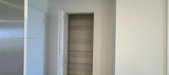 3 bedrooms Duplex for rent in Miami, Miami-Dade, Florida, USA № 614413 27