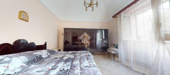 5 rooms House in Francavilla Fontana, Italy No. 33691 23
