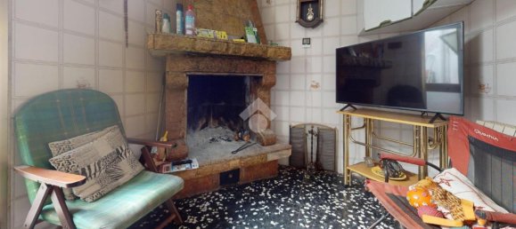5 rooms House in Francavilla Fontana, Italy No. 33691 4