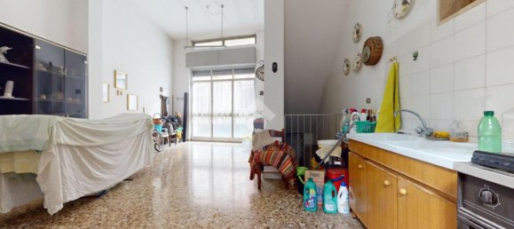 5 rooms House in Francavilla Fontana, Italy No. 33691 2