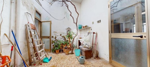 5 rooms House in Francavilla Fontana, Italy No. 33691 5