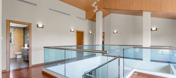 Casa de 5 dormitorios en Alicante, Spain No. 184769 30