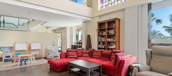 Casa de 5 dormitorios en Alicante, Spain No. 184769 13