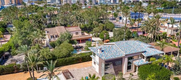 Casa de 5 dormitorios en Alicante, Spain No. 184769 50