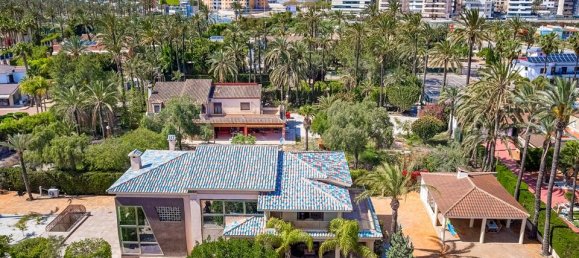 Casa de 5 dormitorios en Alicante, Spain No. 184769 49