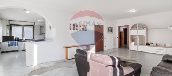 3 Schlafzimmer Wohnung in Cologno Monzese, Italy, Nr. 58525 22