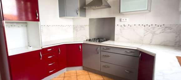 3 bedrooms Apartment in Saint-Etienne, France No. 199768 9