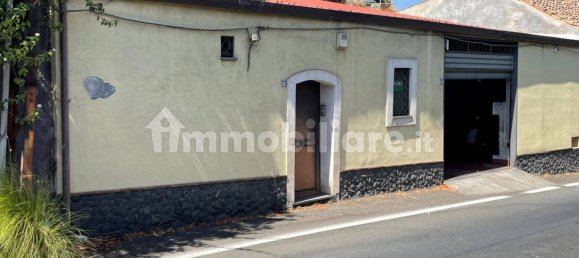 82m² Garage in Catania, Italy No. 326393 2