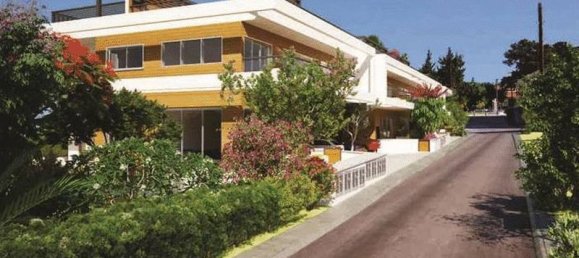 3 bedrooms Apartment in Paphos, Cyprus No. 17828 2