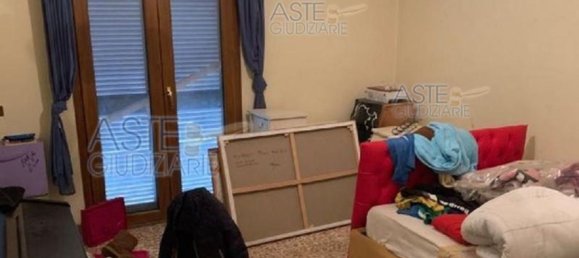 7غرفة شقة في Serravalle Pistoiese, Italy رقم 40762 30