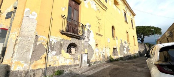 3 rooms House in Torre del Greco, Italy No. 4664 23