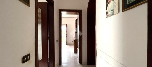 3 rooms House in Torre del Greco, Italy No. 4664 9