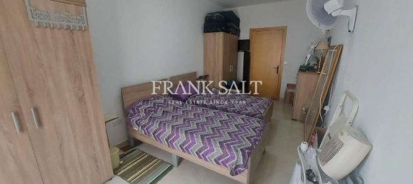 Apartamento de 2 dormitorios en Birzebbuga, Malta No. 1284 15