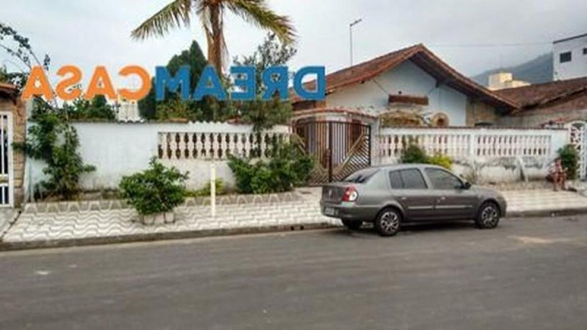 Casa de 4 dormitorios en Sao Paulo, Brazil No. 437109