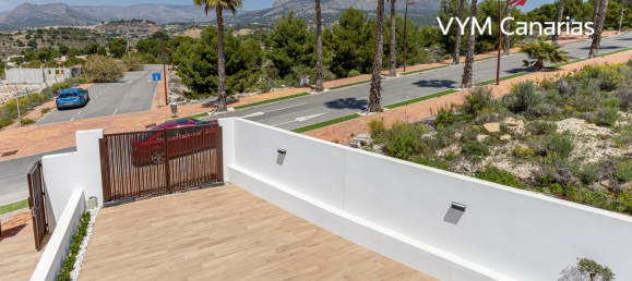 3 bedrooms Villa in Golf Bahia, Spain No. 3521 18