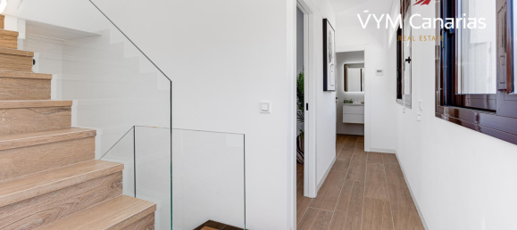 3 bedrooms Villa in Golf Bahia, Spain No. 3521 12