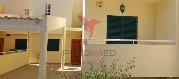 3 Schlafzimmer Haus in Quarteira, Portugal, Nr. 139519 3