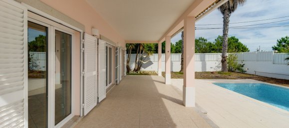 5 bedrooms Villa in Sesimbra, Portugal No. 115533 48